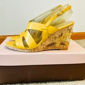 Bandolino Yellow Kalliopa Embroidered Wedge Sandals-New with Box-Size 7.5